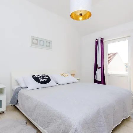 Apartment Sea Shell *
